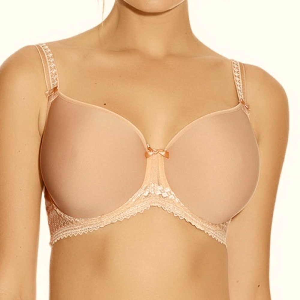 New with Tags Fantasie Rebecca Moulded Bra 38DD. Pet-free, smoke-free home.